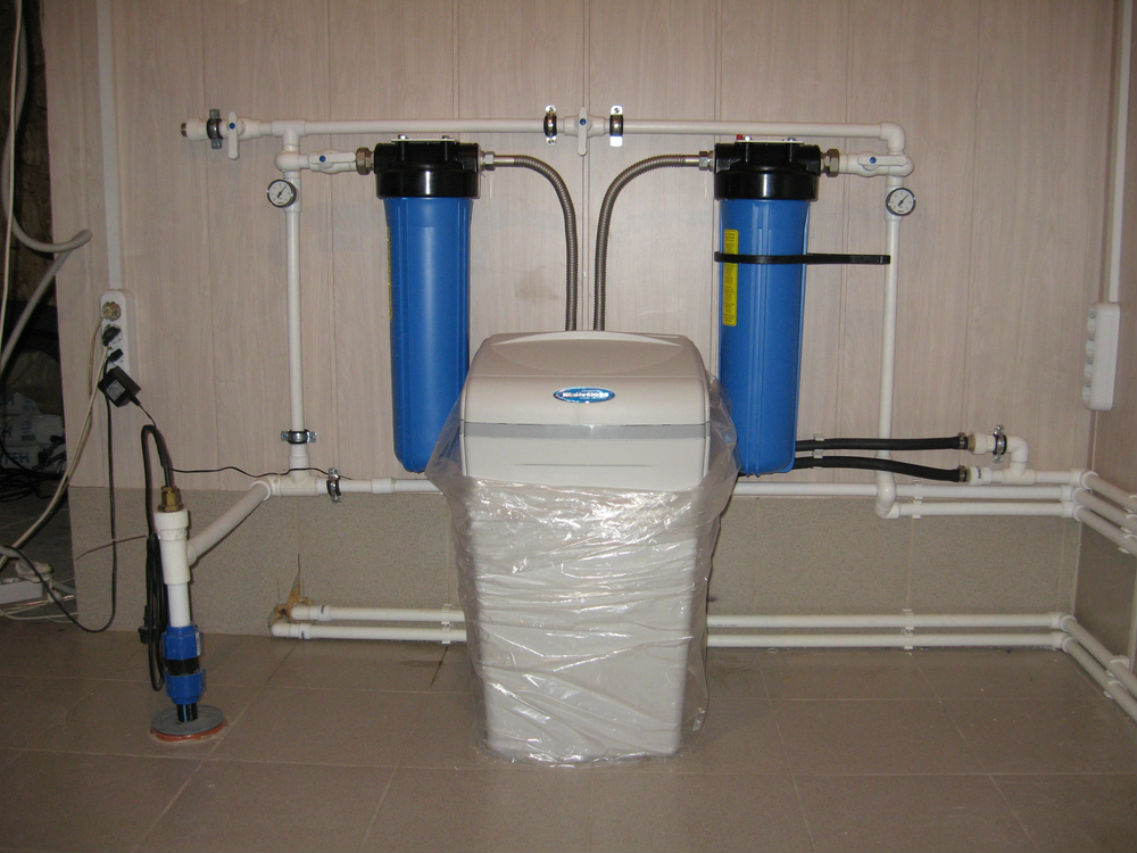 Бытовая система умягчения воды Аквафор Waterboss